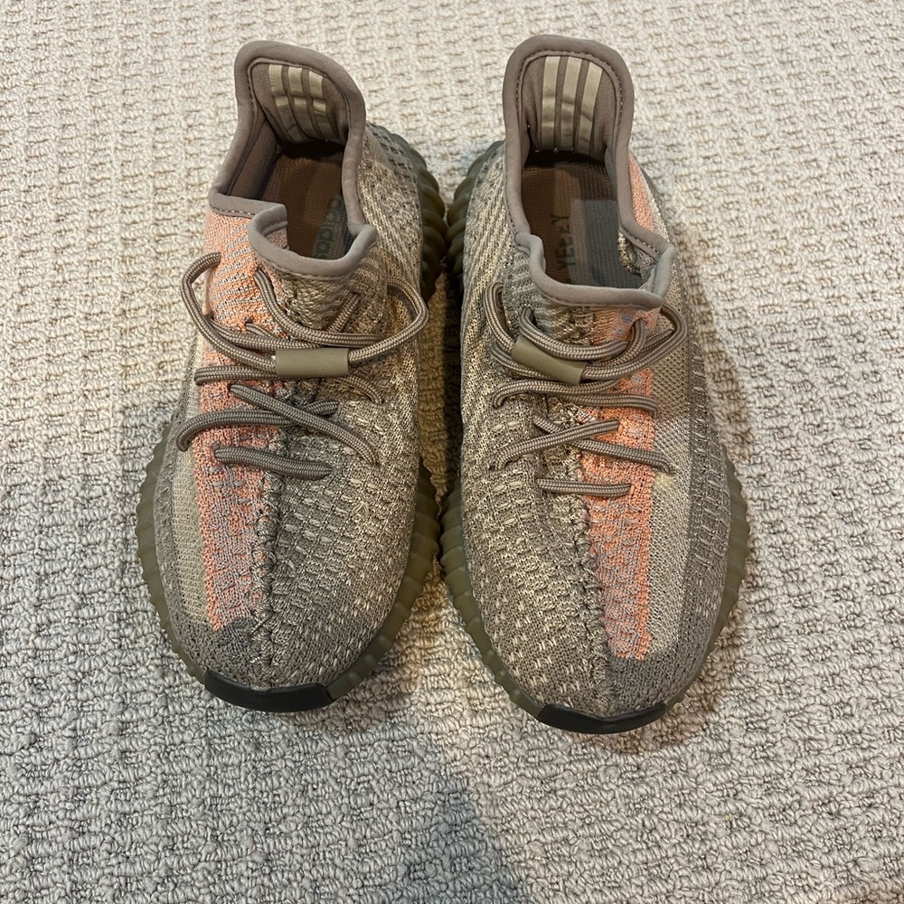Yeezy boost 350 V2 Earth